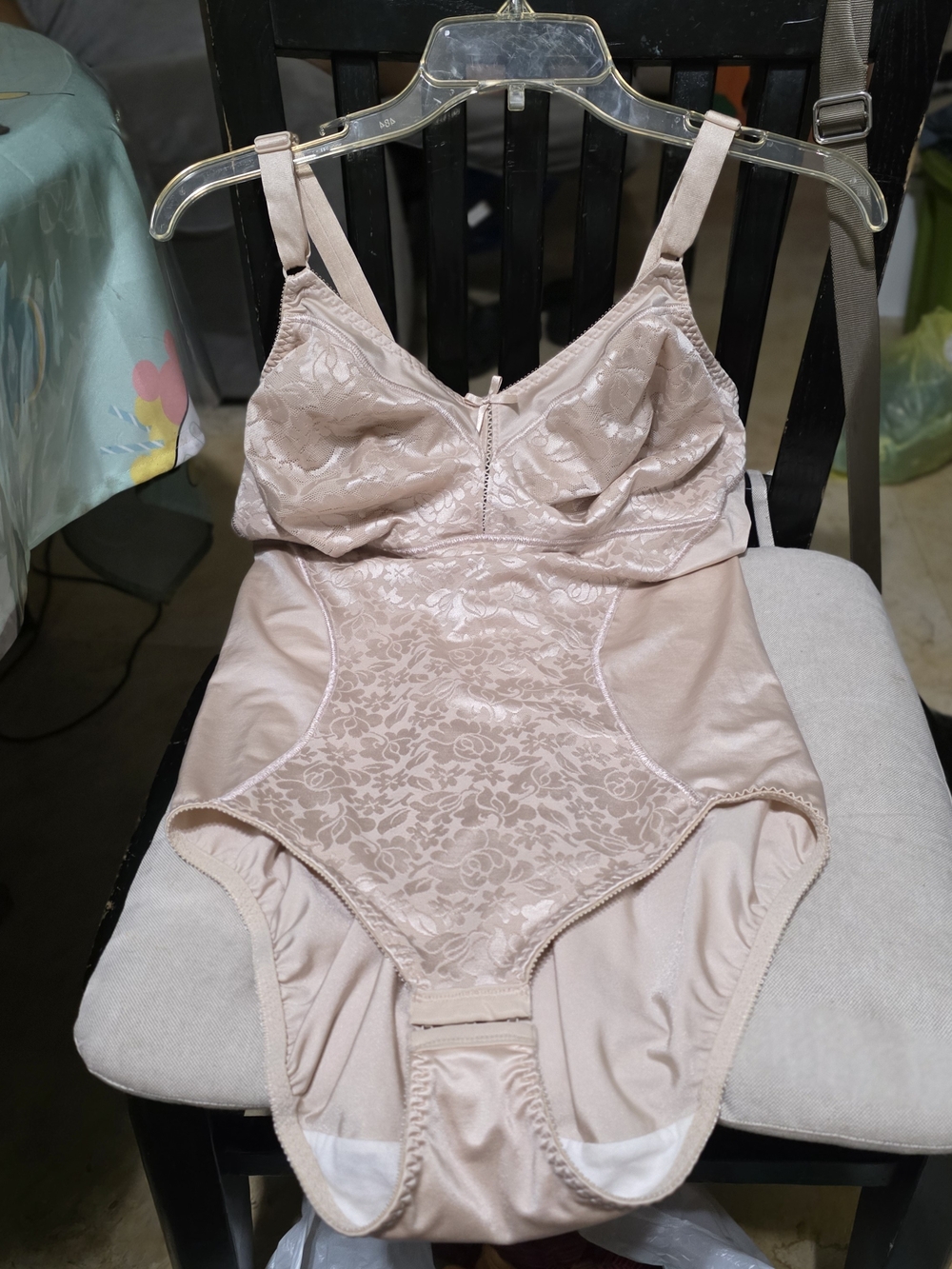 Bali Nude Full Body Shapewear Bodysuite Lace Floral 38DD EUC